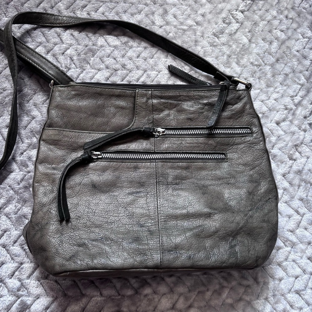 ⭐️⭐️⭐️Great American Leather Works green and black Leather purse